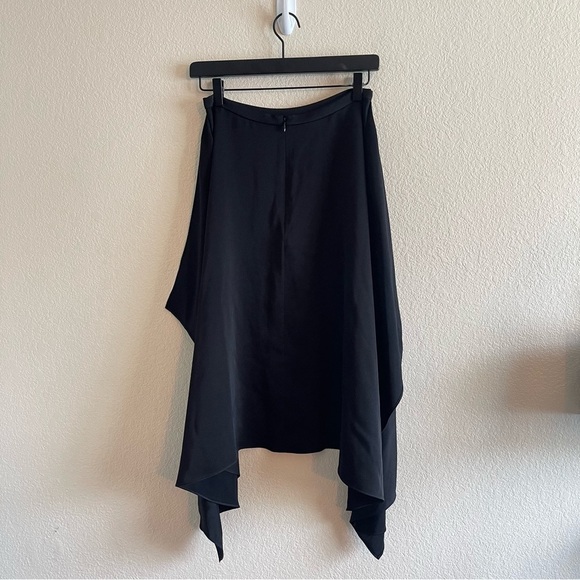 BCBG Maxazria Carlyn Asymmetrical Skirt Black High Rise Handkerchief Hem Size XS - Picture 2 of 7